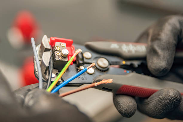 Best Electrical Outlet Repair  in Bridgman, MI
